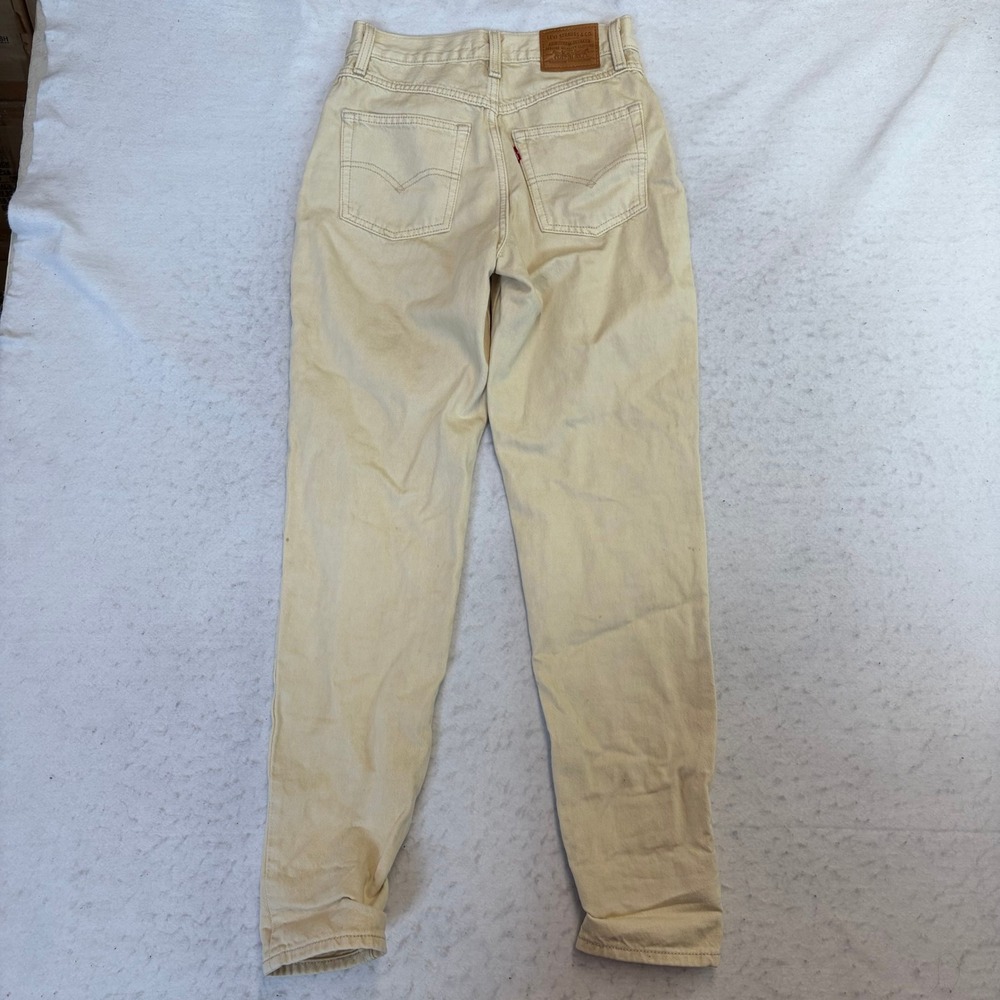 Levi's 80s Mom Jean Women Size 25 Beige High Rise Tapered Leg